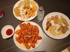 -涨巢·潮玩水疗局