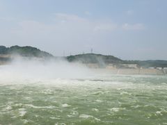 -黄河小浪底水利枢纽风景区
