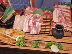 -轻烧烤肉(光谷步行街店)