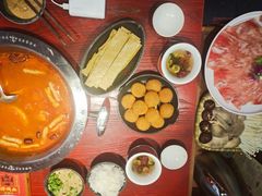 -贤合庄卤味火锅(安吉万达店)