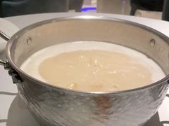 鼎级松茸锅-红雀围·海鲜火锅(陆家嘴中心店)