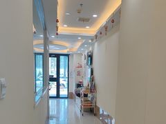 -美联众合动物医院·内科·皮肤科·外科(古城分院)