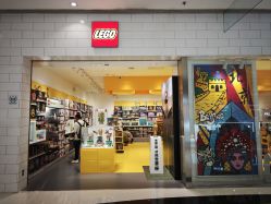 -乐高授权专卖店(朝阳大悦城店)