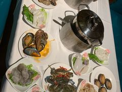 -领鲜活海鲜榴莲自助火锅(东门店)