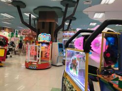 -莫莉幻想儿童乐园(武汉经开永旺店)