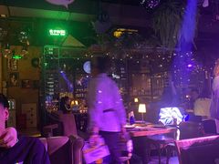 -胡桃里乐队酒馆