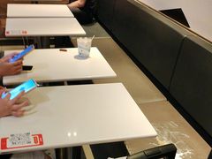 -麦当劳(汉口火车站候车室店)