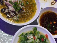 -巴特餐饮6加1音乐餐吧·新疆菜