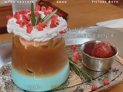 -ZAZA.CAFE.BAR