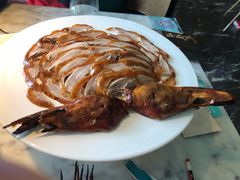 德胜枣木烤鸭-雀蓝川菜(奥体广场店)