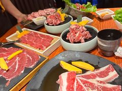 -山之屋炭火烧肉·生啤畅饮(大朗万科中央公园店)