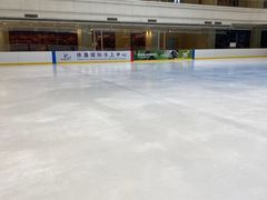 -陈露国际冰上中心(天津嘉里汇店)
