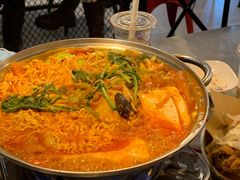 -富乐满韩国正宗炸鸡韩国料理(虹泉路店)