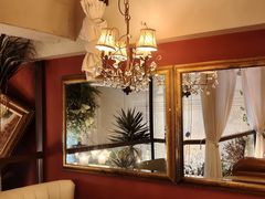 -玛格萝妮比萨屋(陆家浜路店)