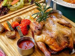 -ins森林童话餐厅coffee&bistro