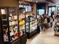 -星巴克臻选(南京金茂览秀城店)