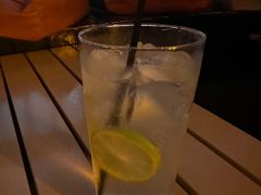 -Mx.cocktail bar