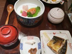 -翔峰炭火鳗鱼(悦泰街里公寓店)