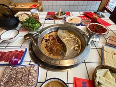 -喜悦小串丹东小黄牛海鲜烧烤大排档(民主广场店)