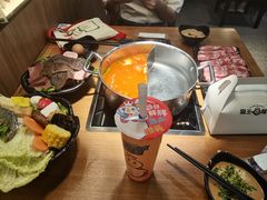-呷哺呷哺(常营华联店)