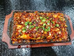 -臻牛烤肉