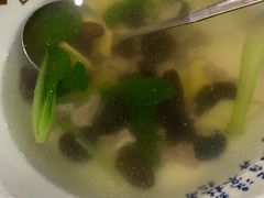 -钟掌勺忘不了地道湘菜(新天地假日广场店)