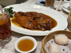 -香港百合居(LCM置汇旭辉广场店)
