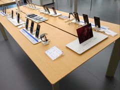 -华为授权体验店(中山公园来福士)