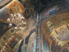 -滴血救世主教堂