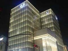-杭州西湖银泰百货