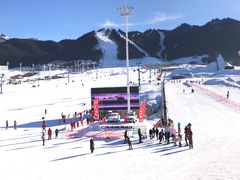 -丝绸之路山地度假区滑雪场