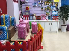 -美吉姆国际儿童发展中心(红谷滩绿地缤纷城中心)
