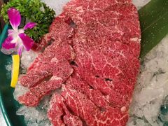 -韩烧牛中牛·甄选黑牛烤肉(黑金店)