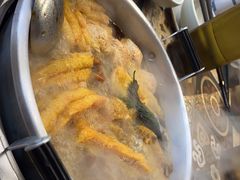 -顶上头·螺蛳火锅(五一新村店)