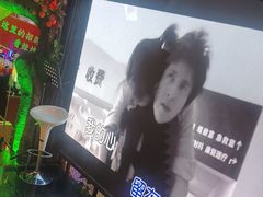 -路边边.炒菜烧烤.音乐餐厅(良乡长虹店)