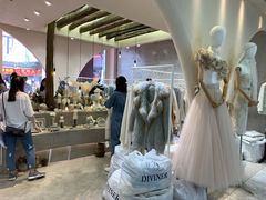 -兴旺欧韩城(上海兴旺国际服饰城店)