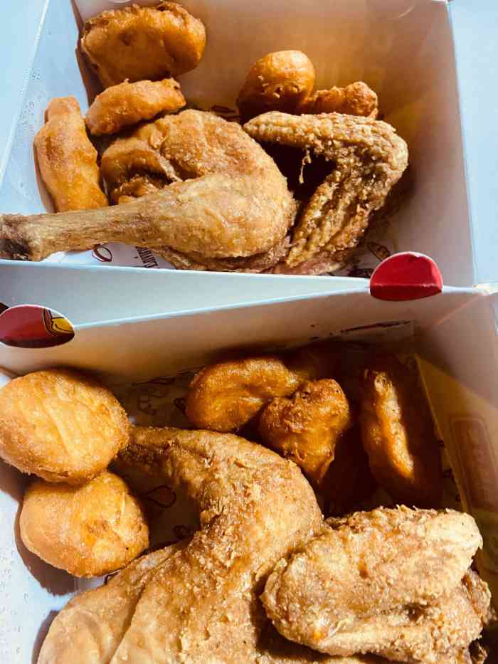 多美丽·炸鸡(小梅大街店)-"我们在大众买卷点的是59美味童子鸡拼盘套