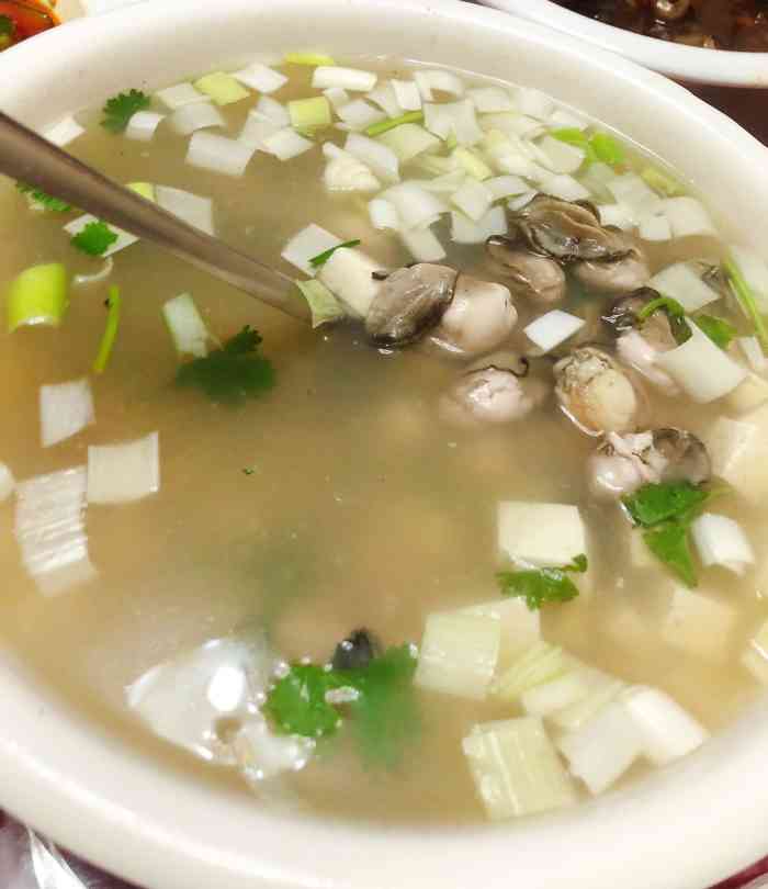 三合居饺子城"高丽营的一家以水饺为主的饭店,路过毫不犹.