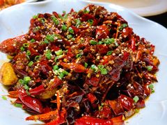 香辣小龙虾-冰冰龙虾·江湖菜·花园江景餐厅