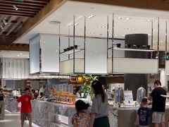 -亚特兰蒂斯-番红花海鲜自助餐厅·鲜活海鲜·小火锅