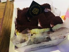 -巴黎贝甜(大宁国际商业广场店)