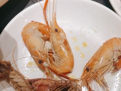 -钱小奴海鲜自助黑金店(杭州滨江龙湖店)