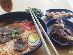 -三千粉牛肉米粉(来客茂店)