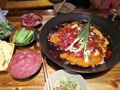 -周幺妹重庆老火锅(银泰城总店)