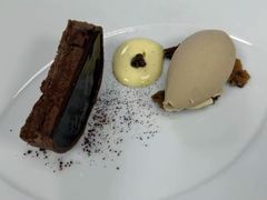 -AZUR聚(香格里拉饭店)