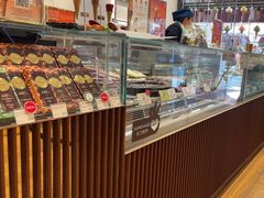 -VENCHI 闻绮(上海佛罗伦萨小镇店)