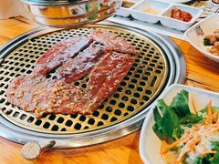 -唯成•韩国炭火烤肉 유성고기
