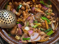 鸡煲-胡须佬鸡煲四季火锅(龙珠大道店)