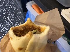 -胡万串饼(轻工大木桥小区店)