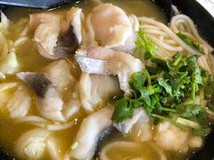 -鑫花溪牛肉米粉(凤凰街创始总店)